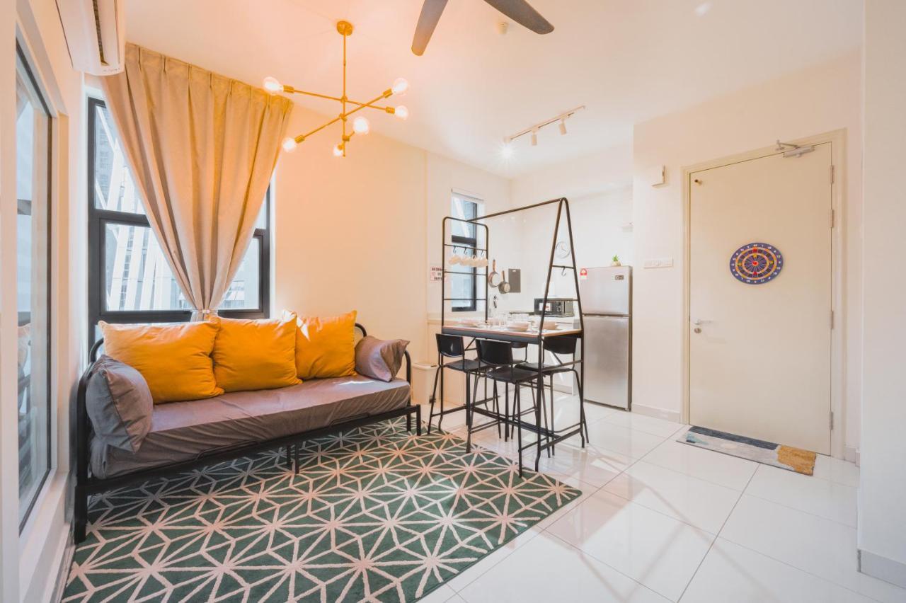 Appartamento Arte Mont Kiara By Airhost Kuala Lumpur Esterno foto