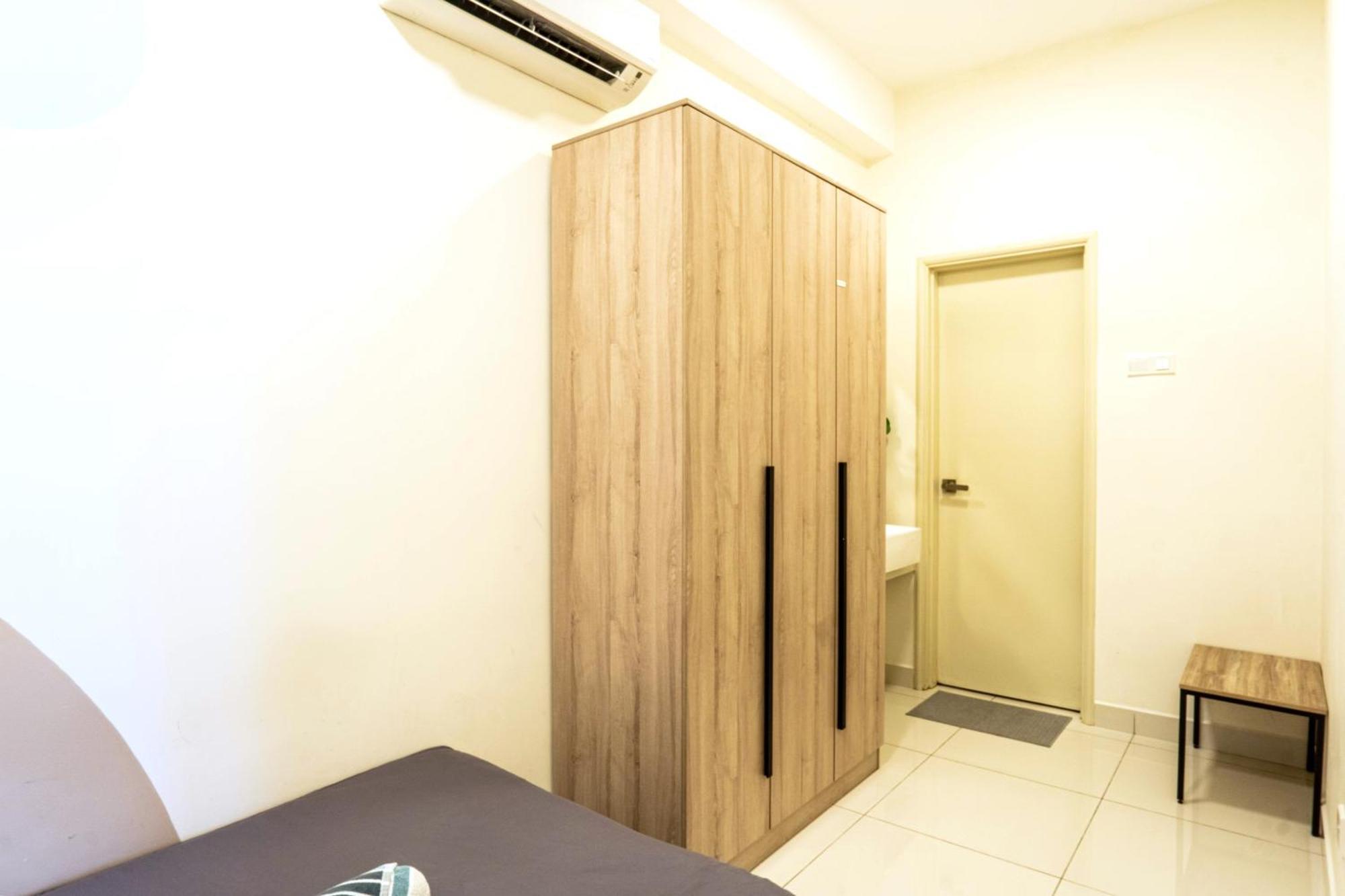 Appartamento Arte Mont Kiara By Airhost Kuala Lumpur Esterno foto
